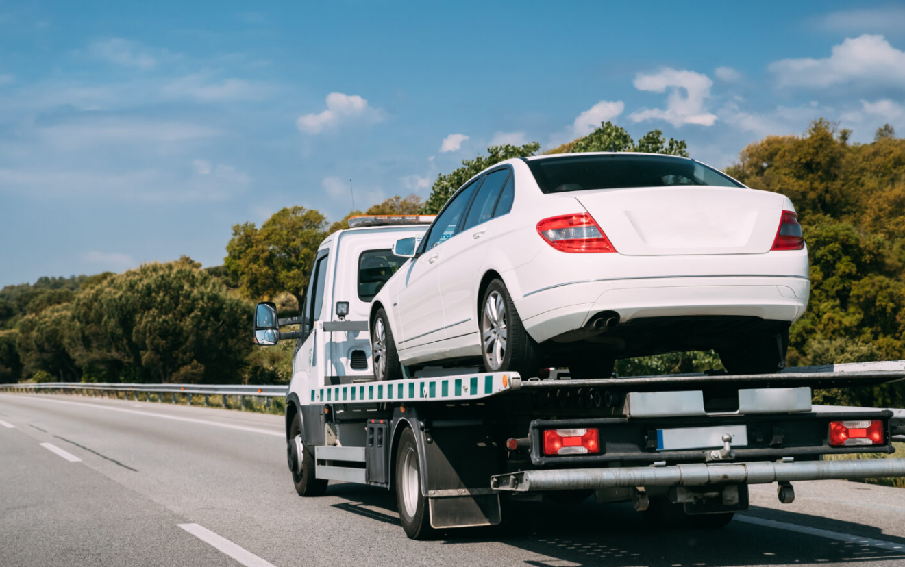 Yenifoça Oto Çekici
